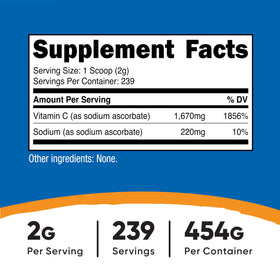 Poudre de sodium ascorbate Nutricost en portion dans un verre