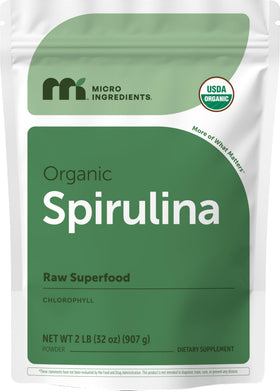 Poudre de spiruline bio Micro Ingredients dans un sachet de 939g