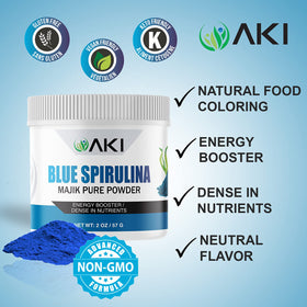 Poudre de Spiruline Bleue AKI ORGANIC 57g en utilisation dans un smoothie