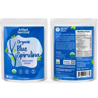 Poudre de spiruline bleue bio Ellie's Best dans un bol avec des fruits
