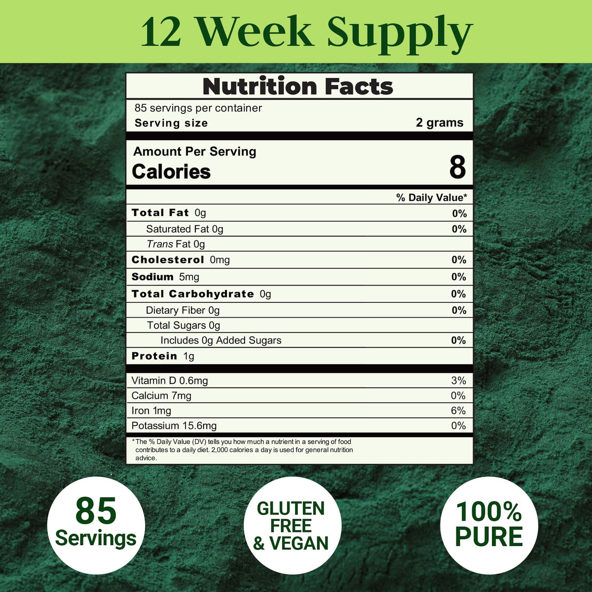 Poudre de spiruline chlorella Good Natured dans un bol
