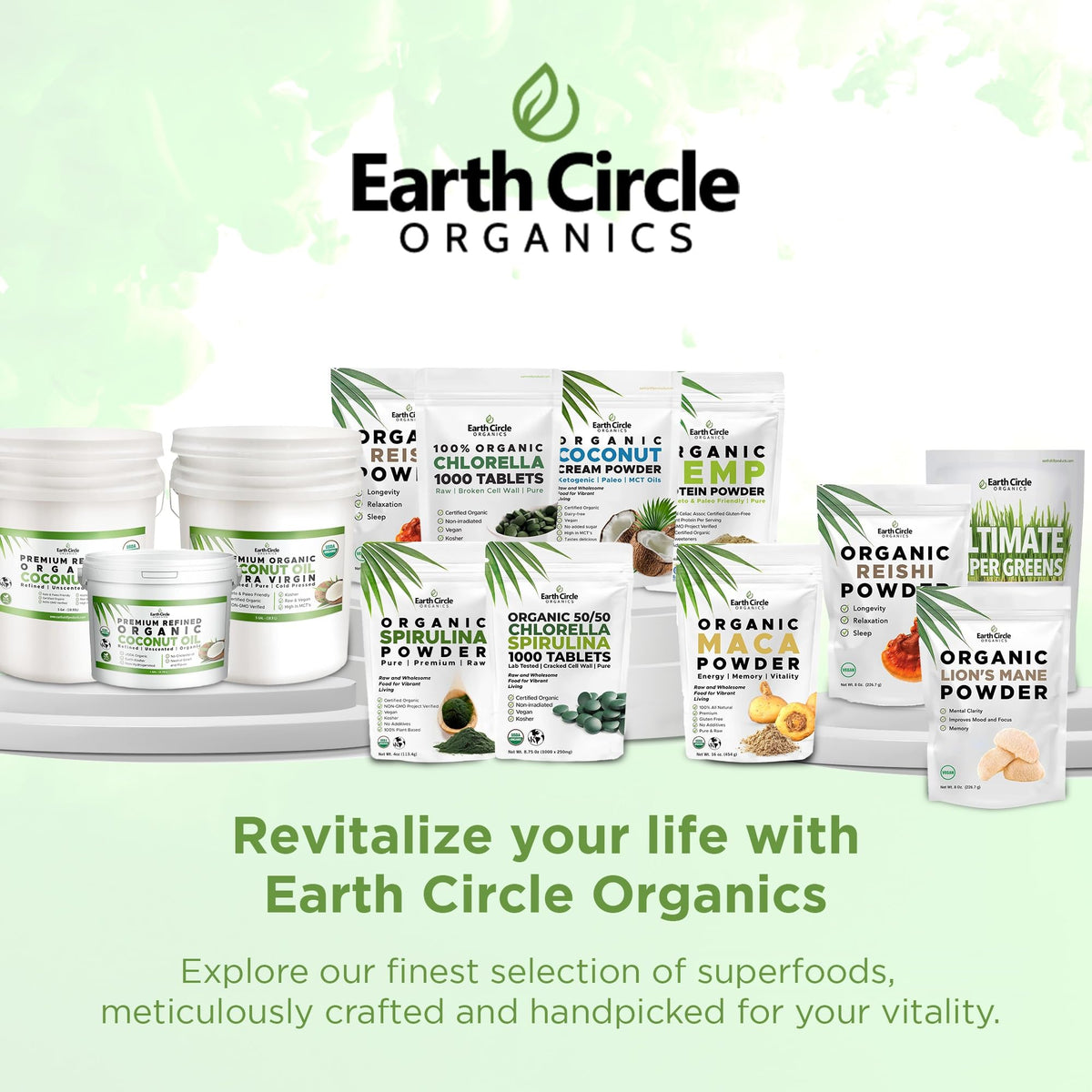 Poudre de spiruline dans un smoothie avec fruits