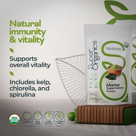 Poudre de Super Aliments Marins Super Organics dans un smoothie