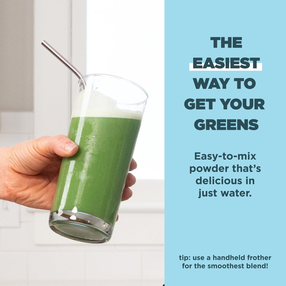 Poudre de Super Greens Bio Ancient Nutrition avec ingrédients à côté