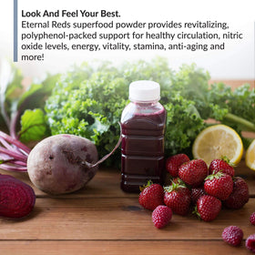 Poudre de superfoods rouges BioTrust vue de côté
