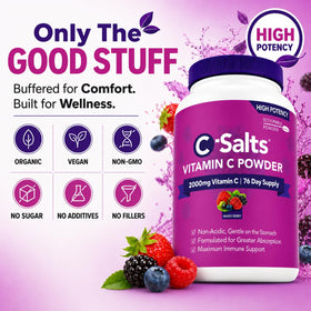 Poudre de vitamine C C-Salts sur une cuillère