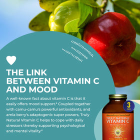 Poudre de Vitamine C HEALTHFORCE SUPERFOODS mélangée dans un smoothie