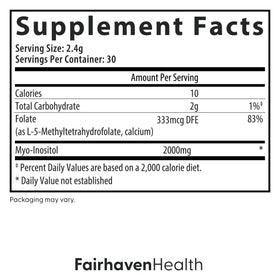 Poudre Myo-Folate Fairhaven Health en sachet avec boisson
