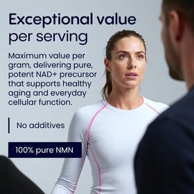 Poudre NMN Simply Nature's Pledge sur un plan de travail