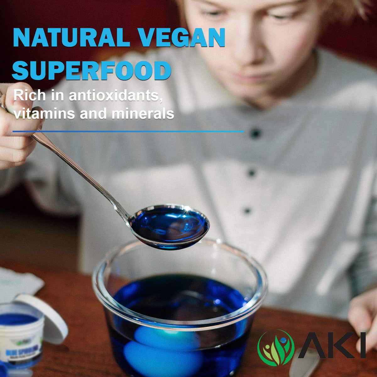 Poudres de Spiruline Bleue AKI ORGANIC avec cuillère doseuse