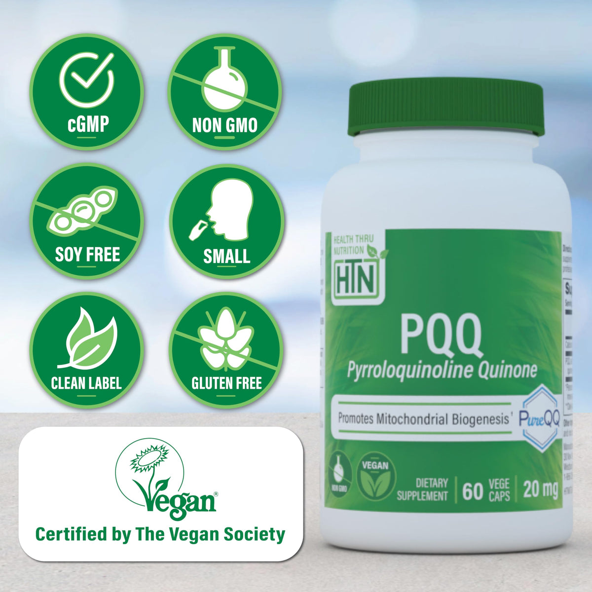 PQQ 20mg capsules en gros plan sur fond blanc