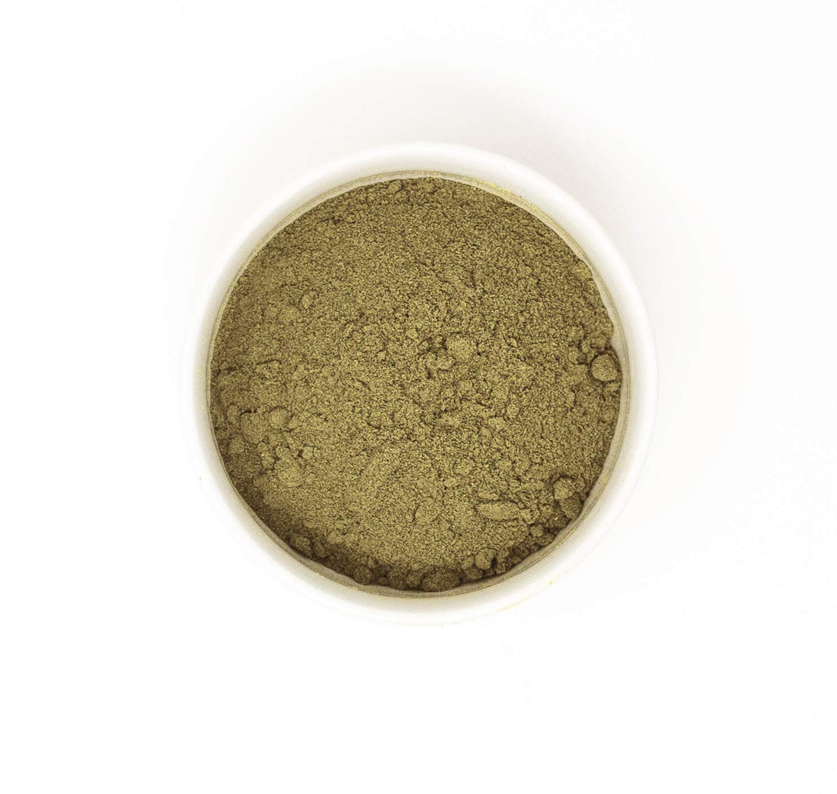 Préparation d'un smoothie avec poudre de Noni et fruits