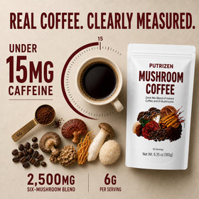 Préparation du café aux champignons PUTRIZEN avec de l'eau chaude