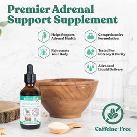 Présentation de Active Adrenal dans une cuisine avec des fruits frais