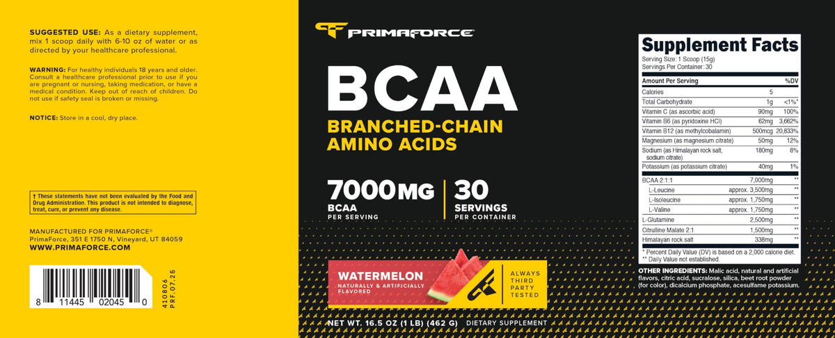 Primaforce BCAA Poudre Pastèque en contexte de fitness avec haltères
