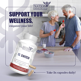 Prise de capsules de Citrus Bergamot 500 mg avec un verre d'eau