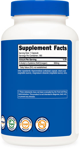 Prise de capsules Nutricost N-Acetyl L-Cysteine 600mg