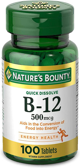 Prise de comprimés de Vitamine B-12 Nature's Bounty sous la langue