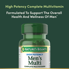 Prise de multivitamines Nature's Bounty avec un repas