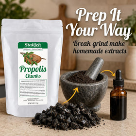 Propolis brut Stakich en morceaux avec une cuillère