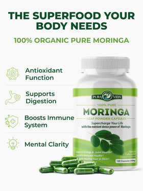 Pura Vida Moringa capsules bio ouvertes avec la poudre de Moringa