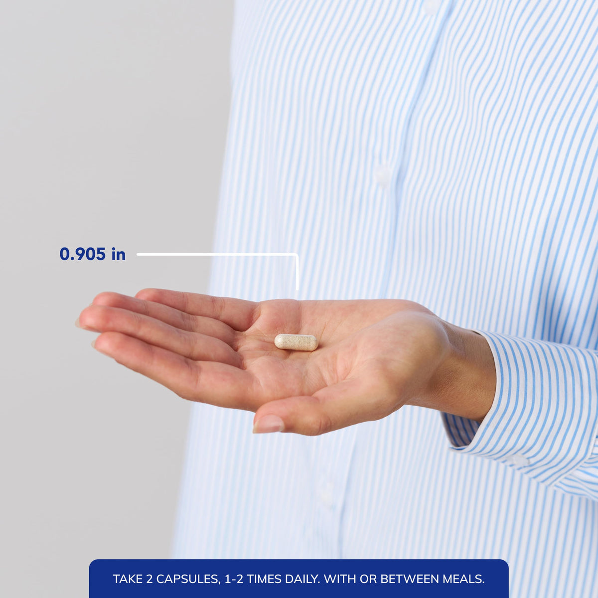 Pure Encapsulations NR Longevity capsules ouvertes sur une surface