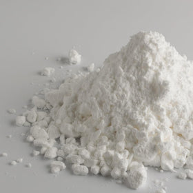 PURE ORIGINAL INGREDIENTS Carbonate de Magnésium 470g sur une table