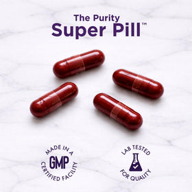 Purity Products Super Pill - mise en scène avec des fruits