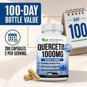 Quercétine 1000mg avec une main tenant une capsule