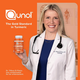 Qunol Curcuma Curcumin 1500mg capsules avec une cuillère