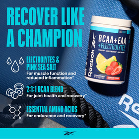 Reebok REEcover BCAA, mélange dans un verre avec de l'eau
