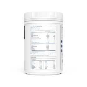 Renue By Science Collagène Peptides Poudre Chocolat en préparation dans un smoothie
