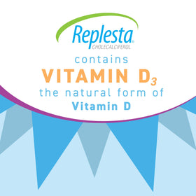 Replesta 50 000 UI Vitamine D3, comprimés mâchables dans la main