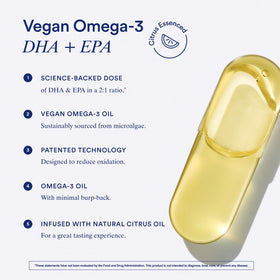Ritual Omega 3 Vegan capsules sur une surface en bois