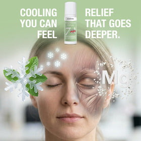 Roll-On Migraine Seven Minerals sur une table avec des huiles essentielles