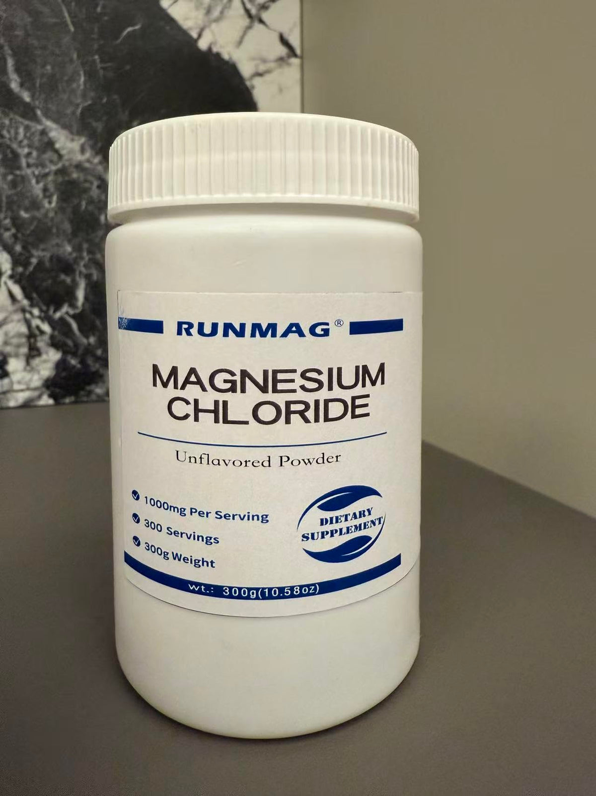 RUNMAG Poudre de Chlorure de Magnésium 300g en poudre dans un verre