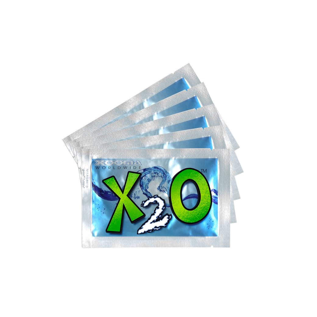 Sachet de minéraux X2O de Xooma avec arrière-plan neutre