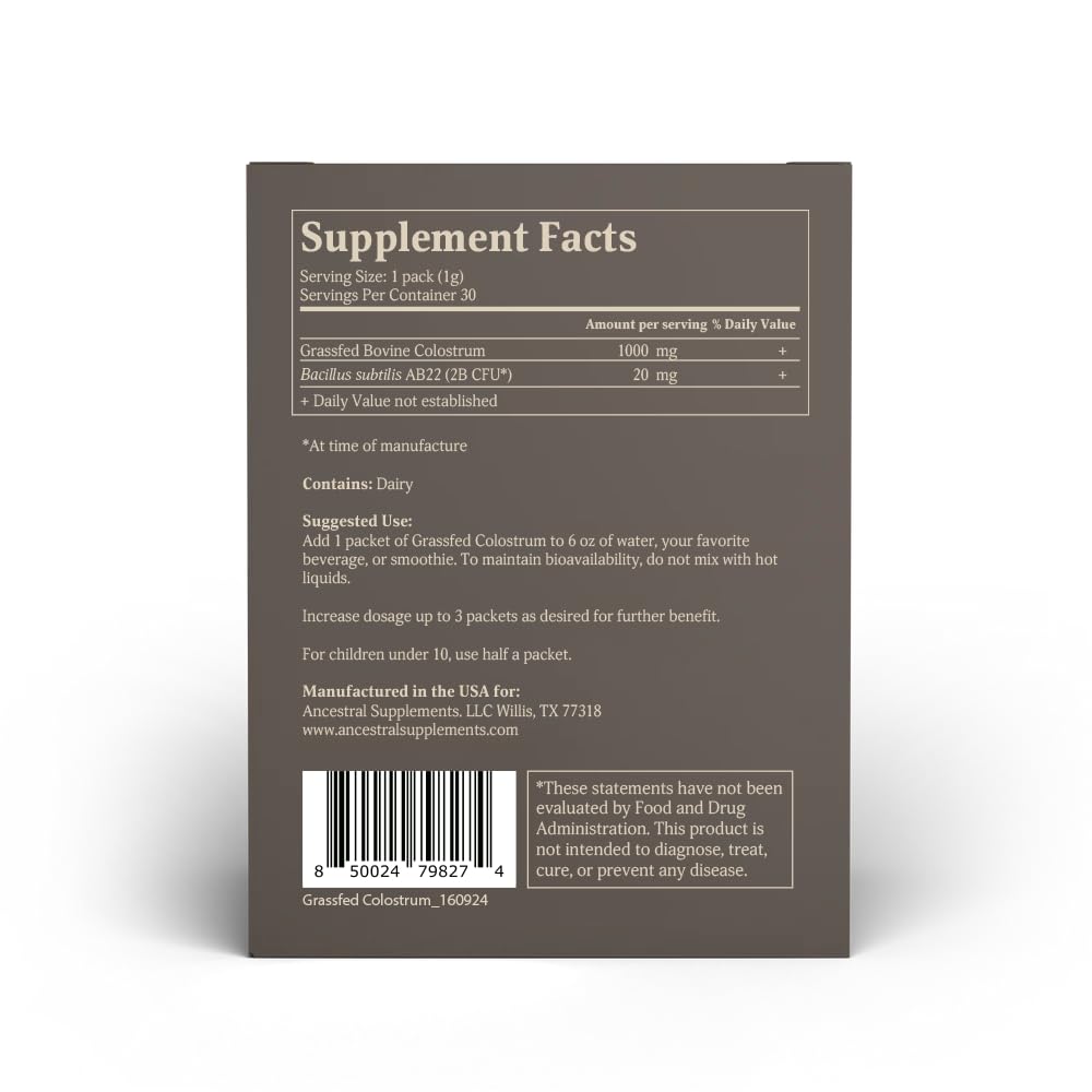 Sachet de poudre de colostrum bovin Ancestral Supplements ouvert