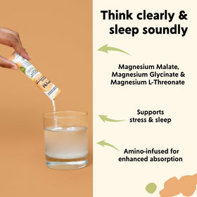 Sachet de PYM Health Poudre de Magnésium Mood ouvert avec poudre