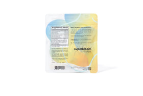 sachets de superbloom pour soutien hépatique sur fond blanc