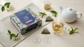 Sachets de thé DABRI en train d'infuser