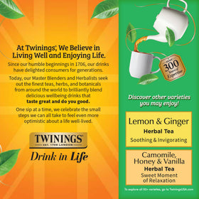 Sachets de thé vert décaféiné Twinings sur fond blanc