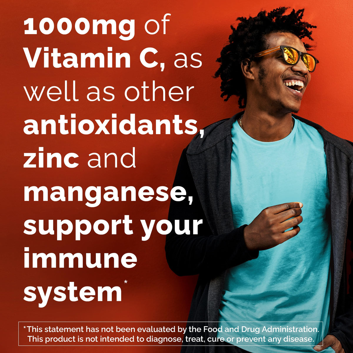 Sachets de vitamine C Emergen-C avec un verre d'eau