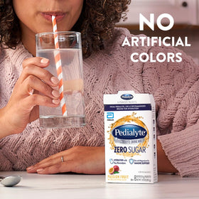 Sachets Pedialyte Electrolyte Drink Mix affichant la composition