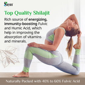 Sayan Shilajit Résine 1,4 oz mise en scène avec des ingrédients naturels