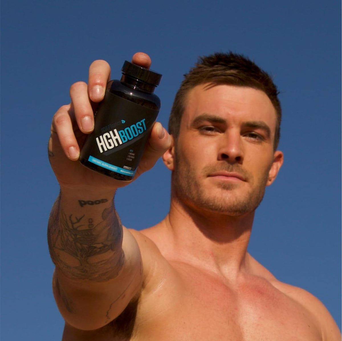 Sculpt Nation L-Arginine capsules avec un fond neutre