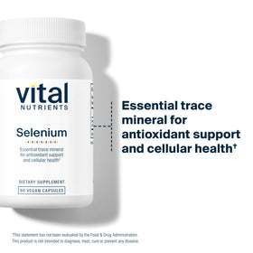 Sélénium Vital Nutrients 90 capsules avec un verre d'eau