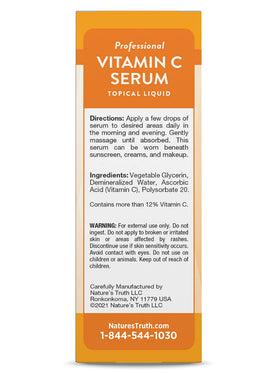 Sérum de vitamine C Nature's Truth en usage sur le visage