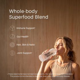 Simply Basically Poudre de Colostrum Bovin mélangée dans un smoothie