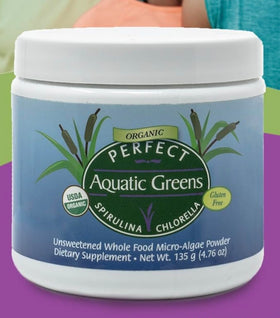 Smoothie préparé avec Poudre de Verdure Aquatique Perfect Supplements